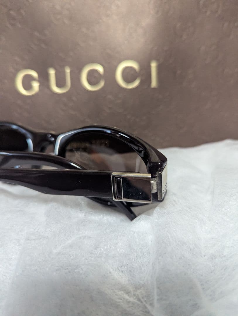 美品　GUCCI ブラック サングラス ケースなし