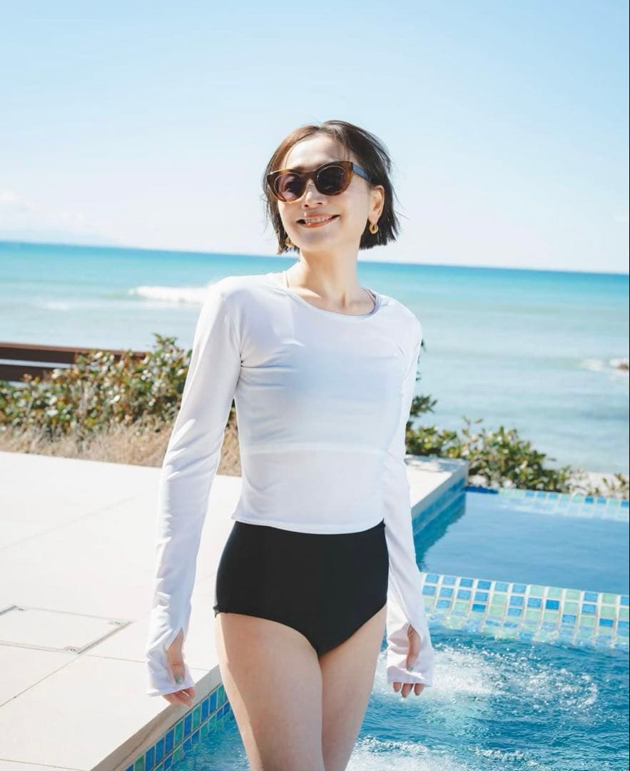 YUKO KUROSAWA ラッシュガード