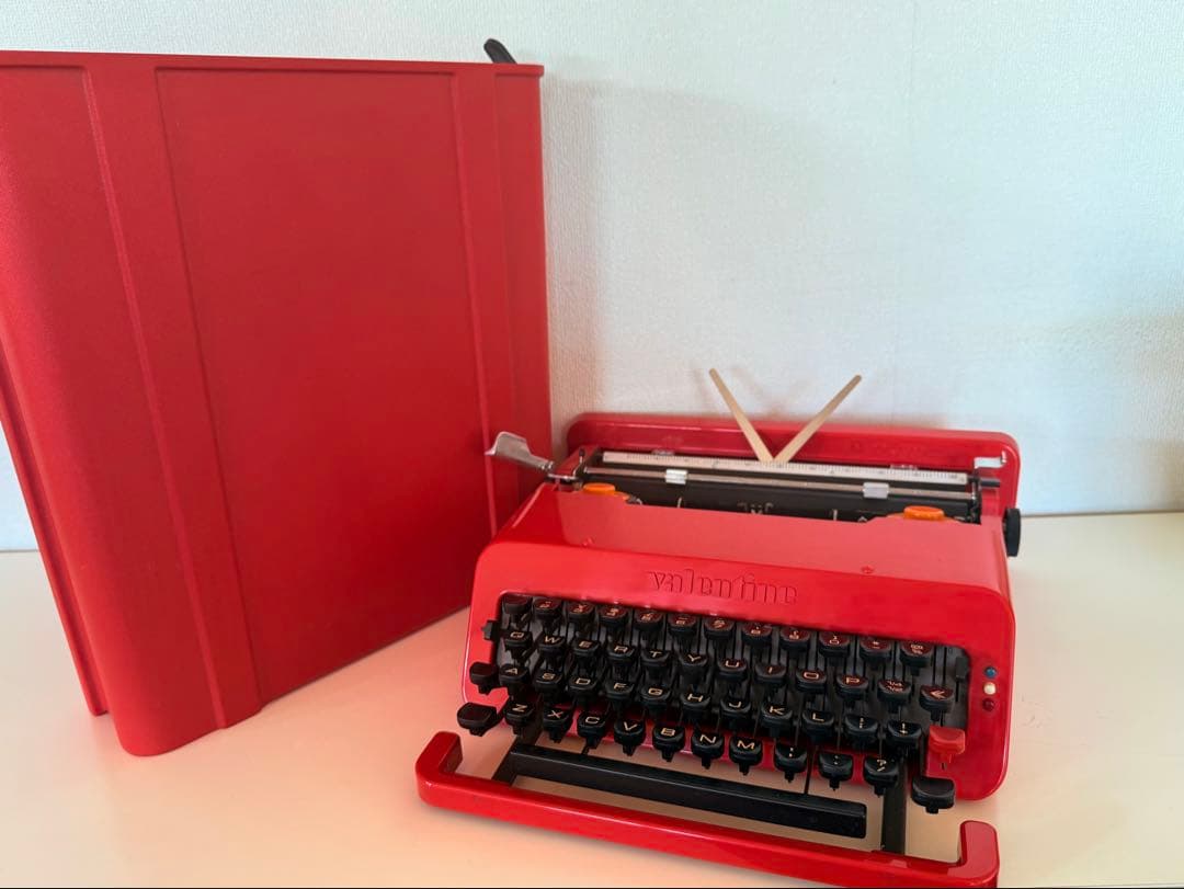 【希少】Olivetti　オリベッティ　タイプライター　バレンタイン　赤いバケツ