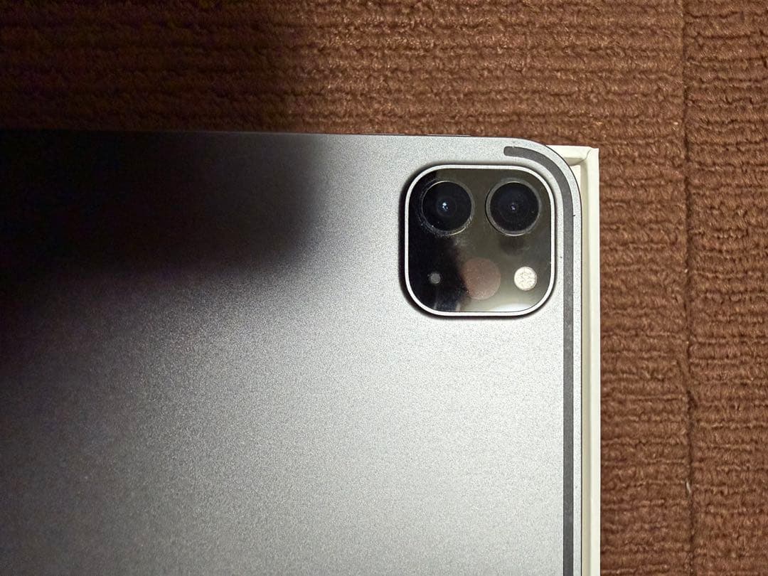 iPad Pro 11インチ 第3世代 Wi-Fi 128GB 保護フィルム付き