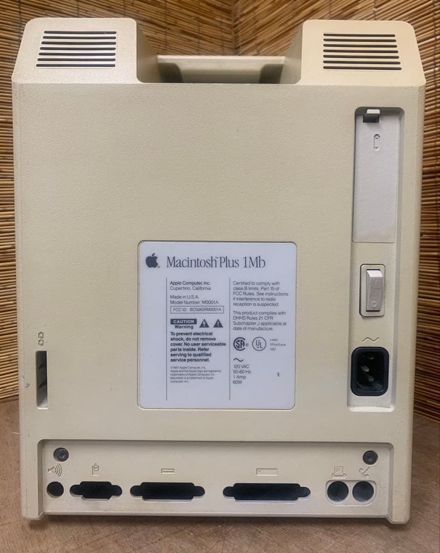 Apple Macintosh Plus ロジックボードなし現状品