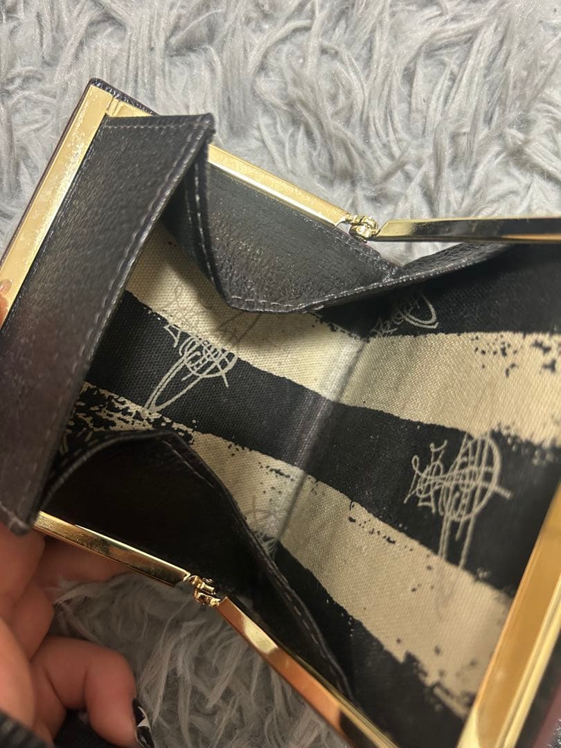Vivienne Westwood 二つ折り財布 ブラック　財布　がま口