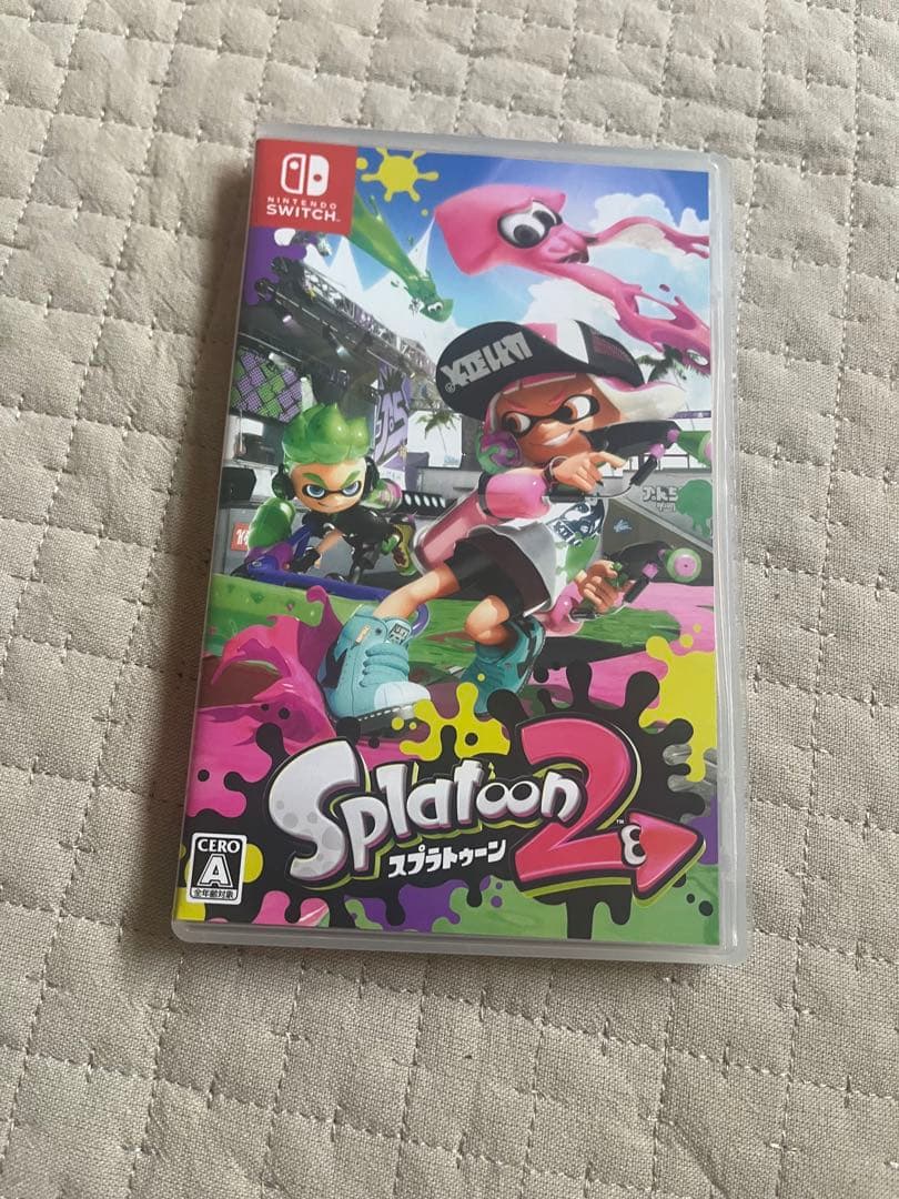 NINTENDO SWITCH本体　スプラトゥーン2オーバークック