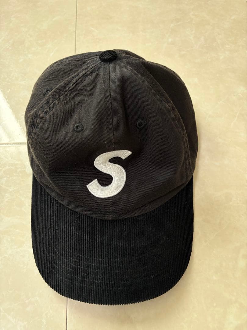 【希少】SUPREME Sロゴキャップ ブラック ベースボールキャップ