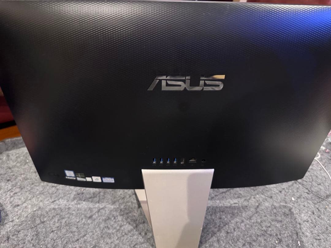 ASUS All in one デスクトップ一体型パソコン