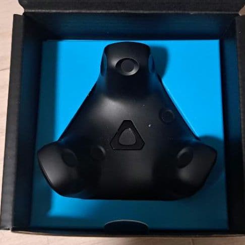 HTC VIVEトラッカー3.0 3個セット ベルト付き