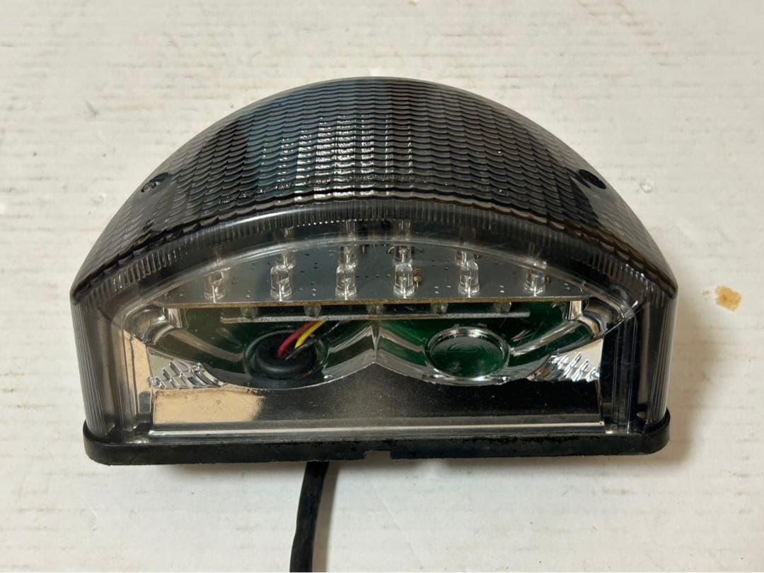 カワサキ　ゼファー750用社外　スモークLEDテールランプ