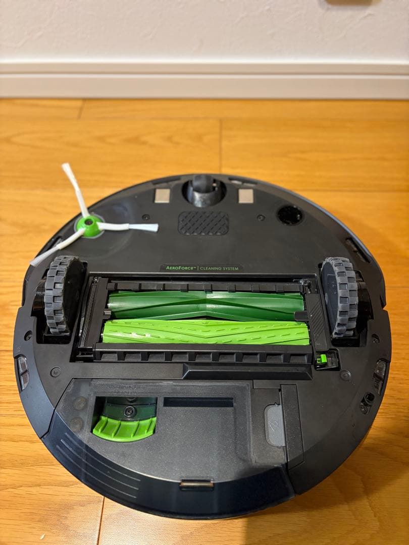 アイロボット(IRobot) ルンバj7+ 消耗品交換済み