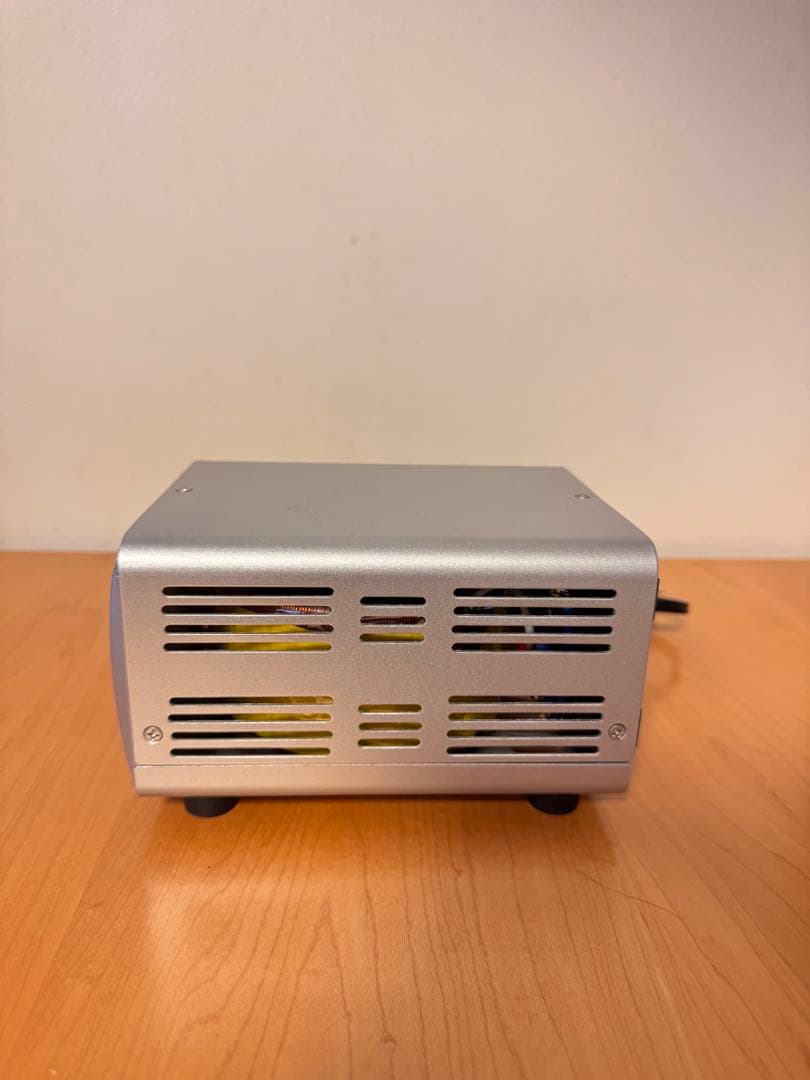 【値下げしました】変圧器 TTS-18C 1000W ステップアップ/ダウン