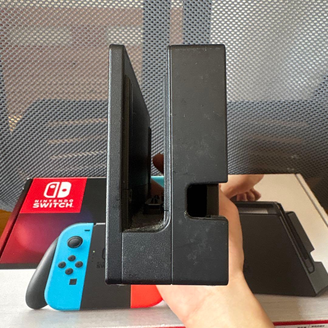 充電器なし。値下げ交渉○ Nintendo switch 本体