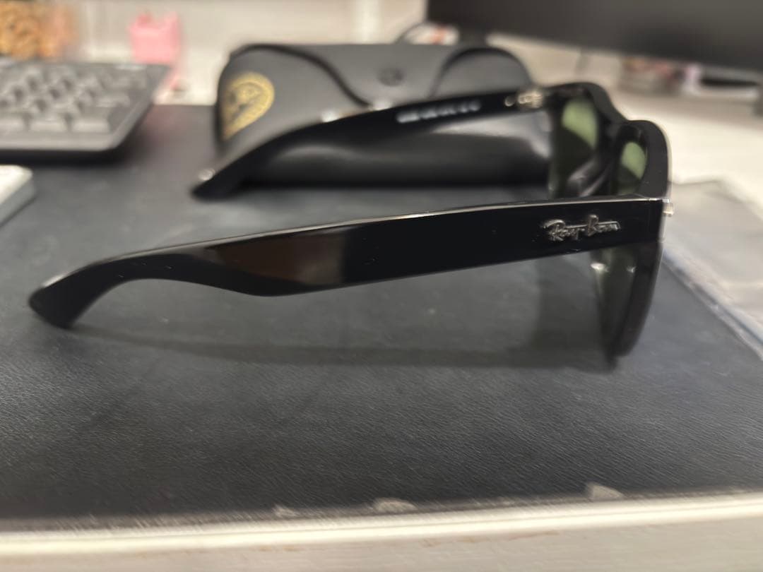 Ray-Ban サングラス RB4260D