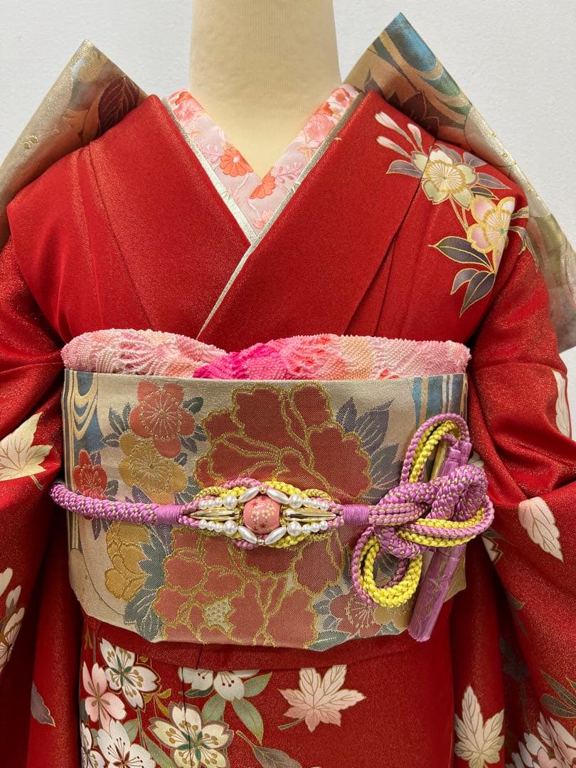 振り袖　フルセット　別誂長襦袢　豪華金彩　成人式　赤　黒　刺繍入り　857