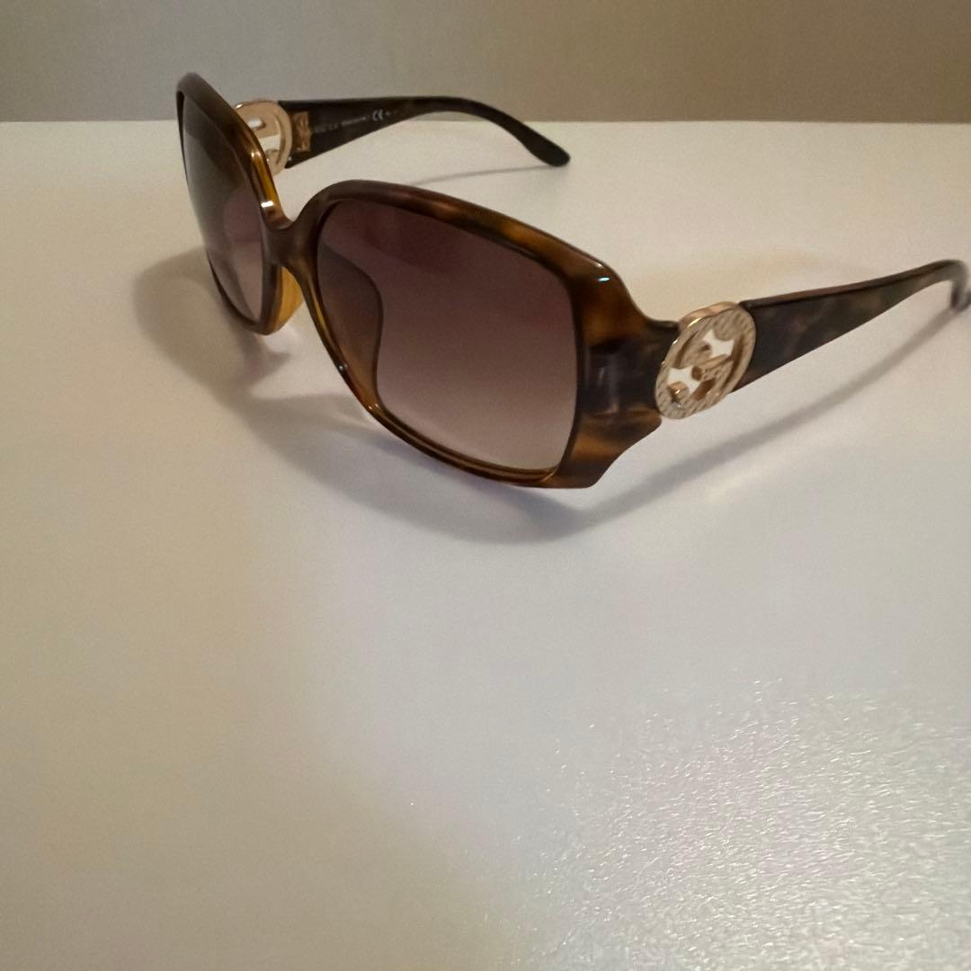 GUCCI オーバーサイズ サングラス ブラウン