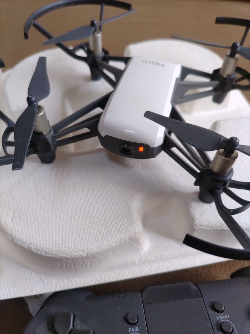 DJI TELLO BOOST COMBO ドローン
