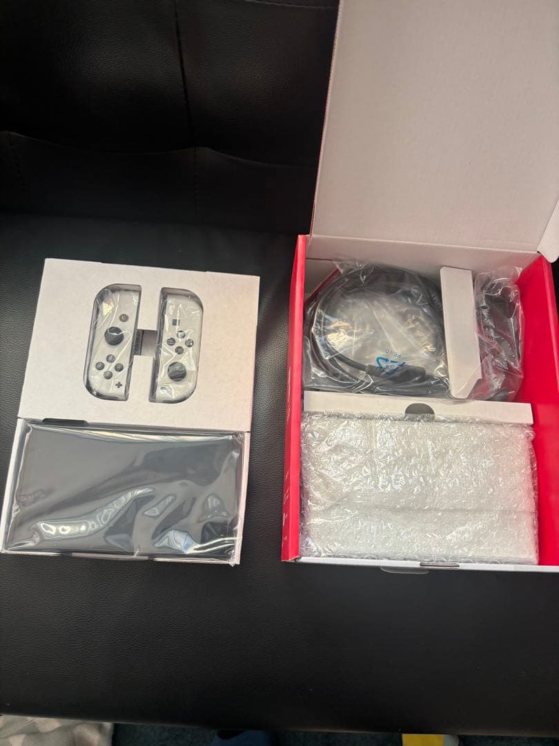 美品 Nintendo Switch 本体 ホワイト