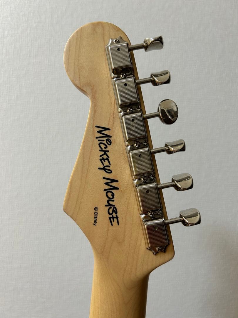 Fender Japan ディズニー ミッキーマウス ストラトキャスター限定