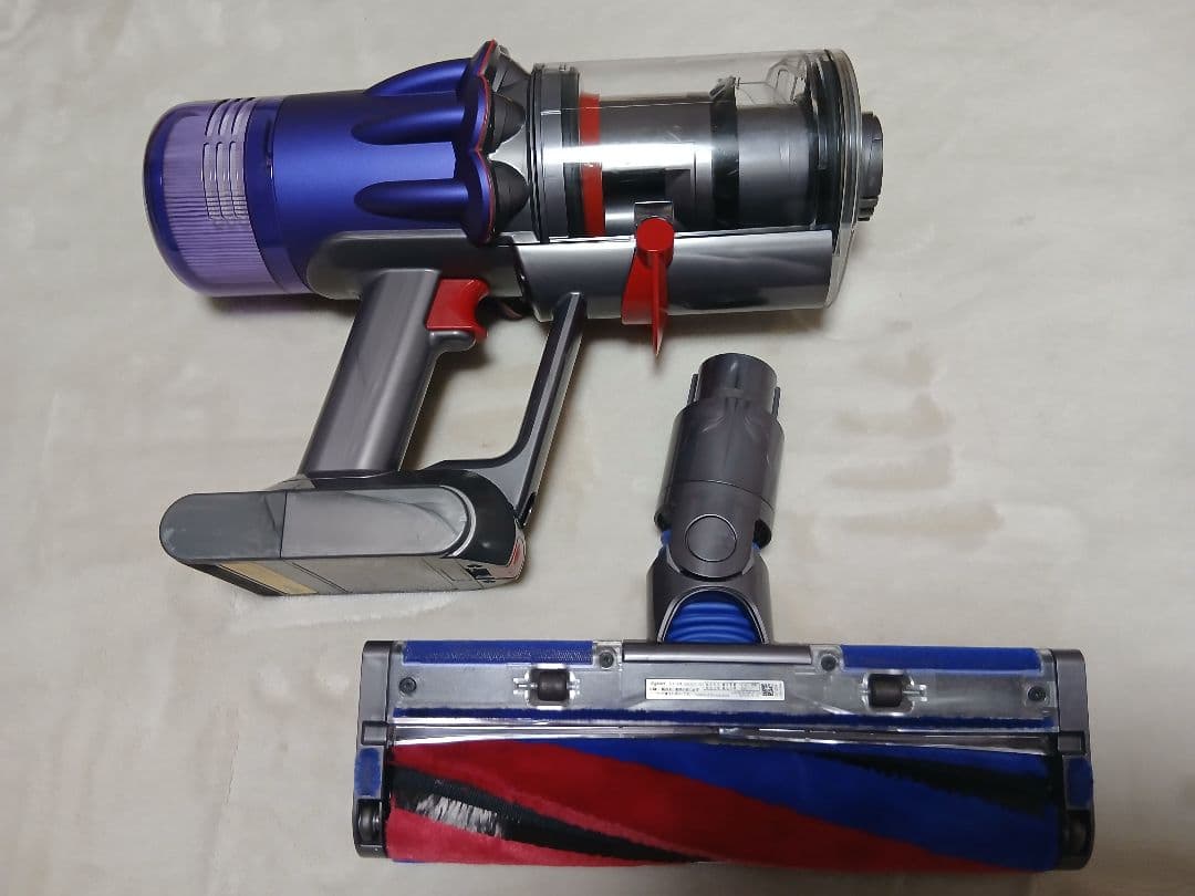 秋*太様 Dyson SV18 美品 透明感ありクリアビン 動作良好 300円ス