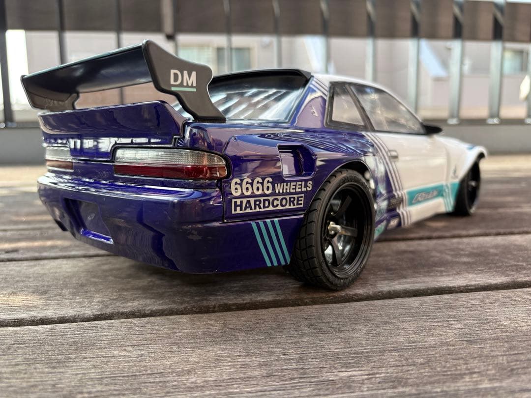 アディクション Silvia S13 RocketBunny