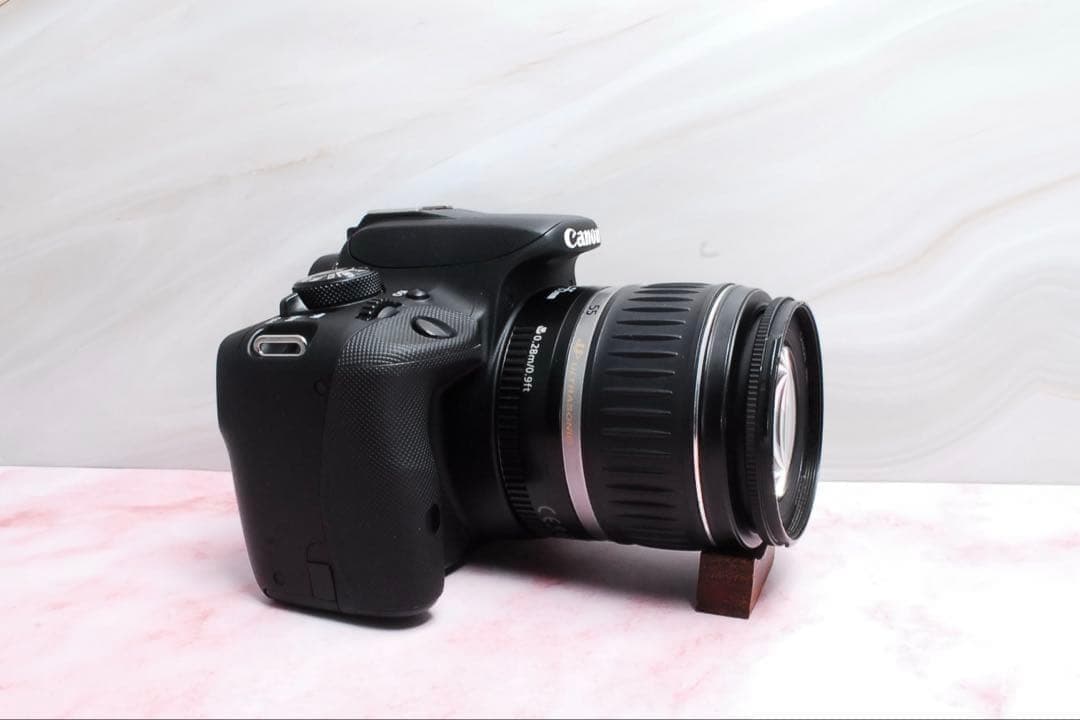 超軽量✨持ち運びにも便利✨Canon Kiss X7✨旅行にも最適✨