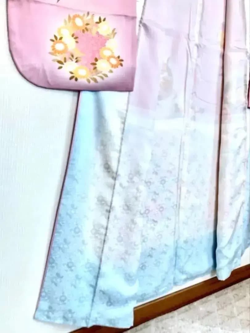 未使用美品 振袖 チャーミングなパステル澄んだ桃色 花丸文様 牡丹 橘 青い鳥