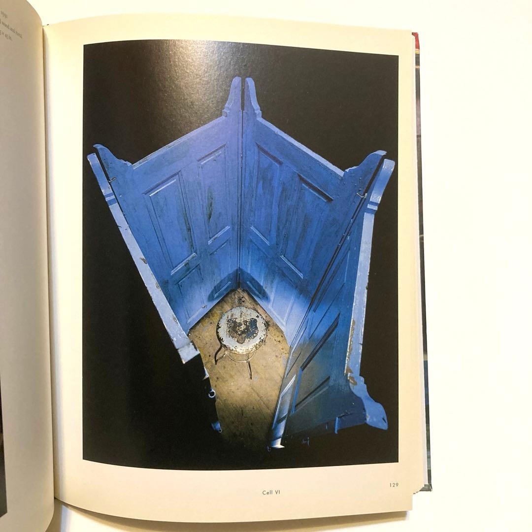 ルイーズ・ブルジョワ　Louise Bourgeois