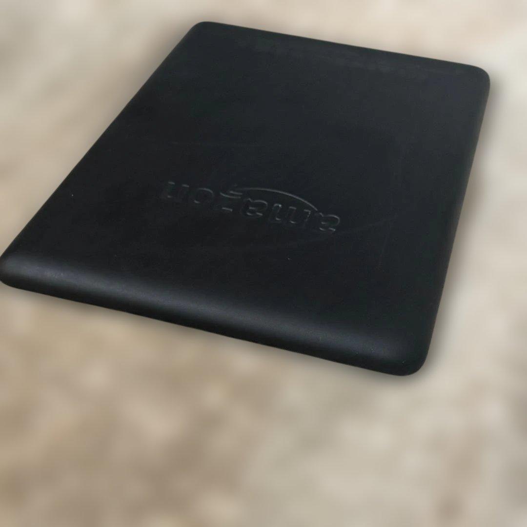 Kindle Paperwhite (第10世代) 　8GB Wi-Fi