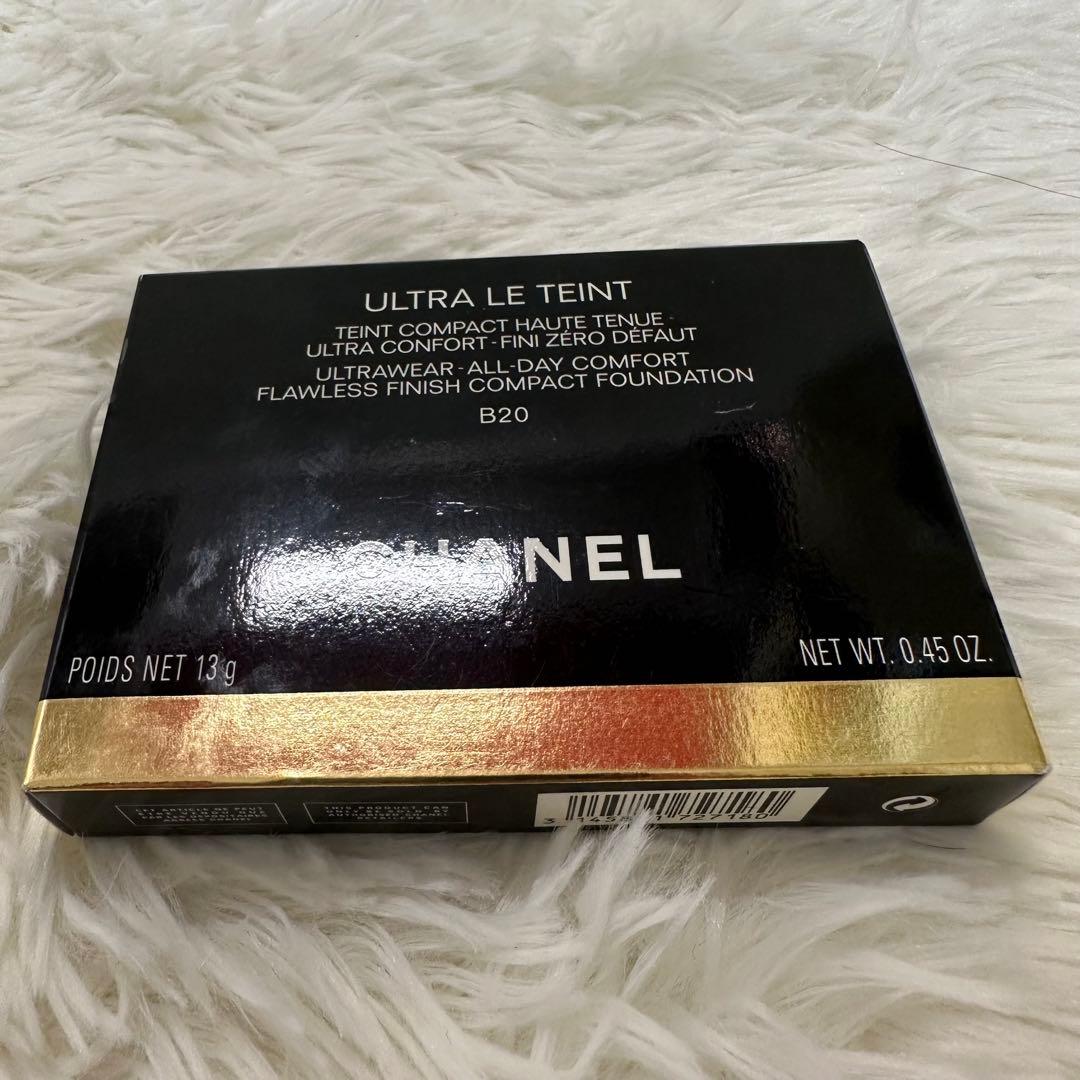 シャネル　CHANEL ウルトラ ル タン コンパクト　B20 ファンデーション