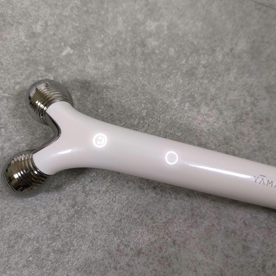 ヤーマン YAMAN WAVYmini EP-16W 美顔ローラー美顔器