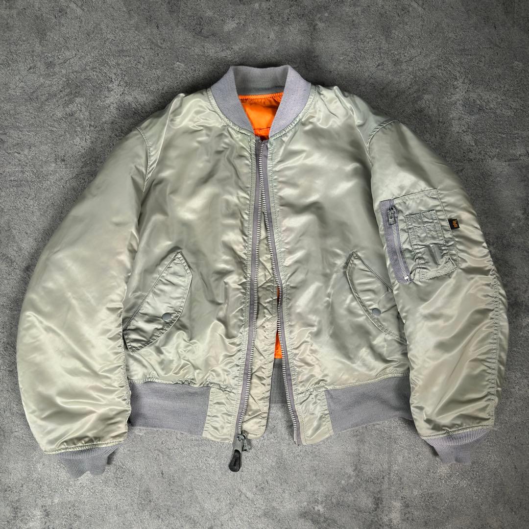 ALPHA INDUSTRIES MA-1 フライトジャケット シルバー