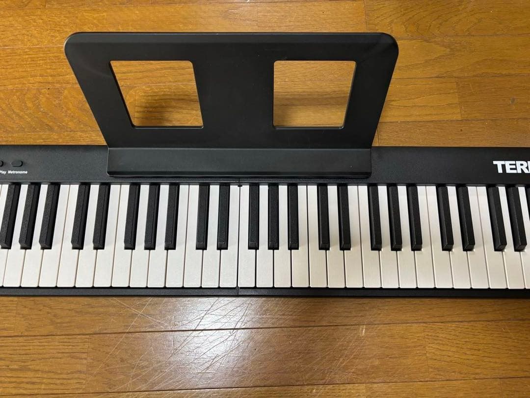 88鍵盤 電子ピアノ　折り畳み式　ペダル付き　軽量　TERENCE
