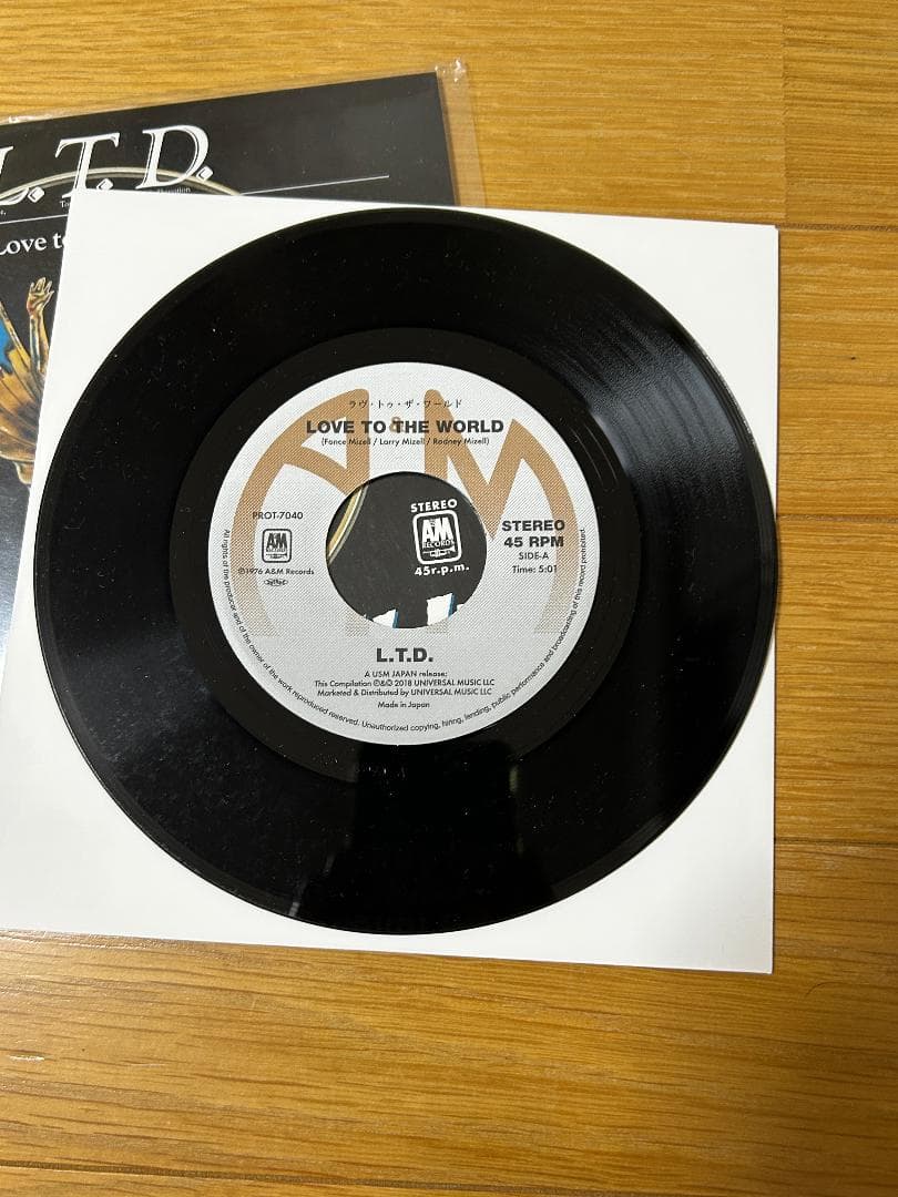 DJ KOCOプレイ 7inch L.T.D-LOVE TO THE WORLD