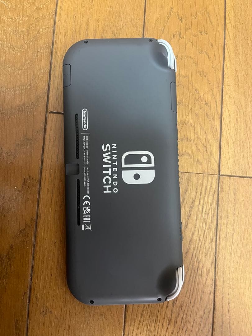 Switch本体のみ！