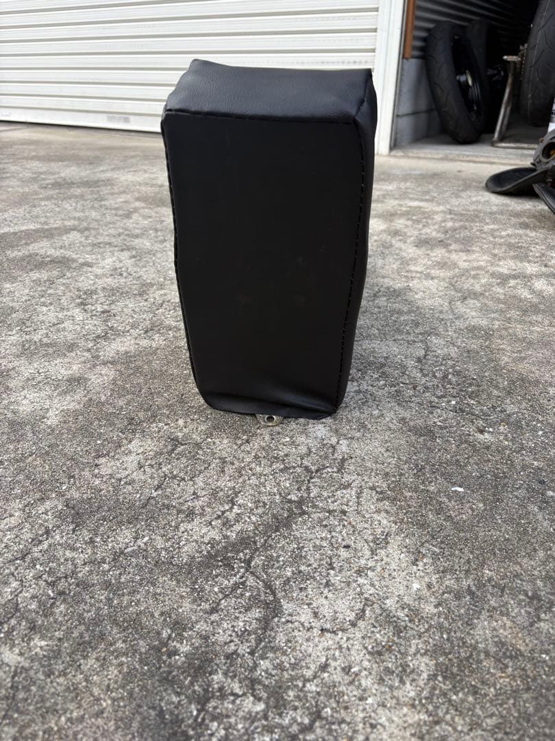 マグナ250 キングアンドクイーンシート