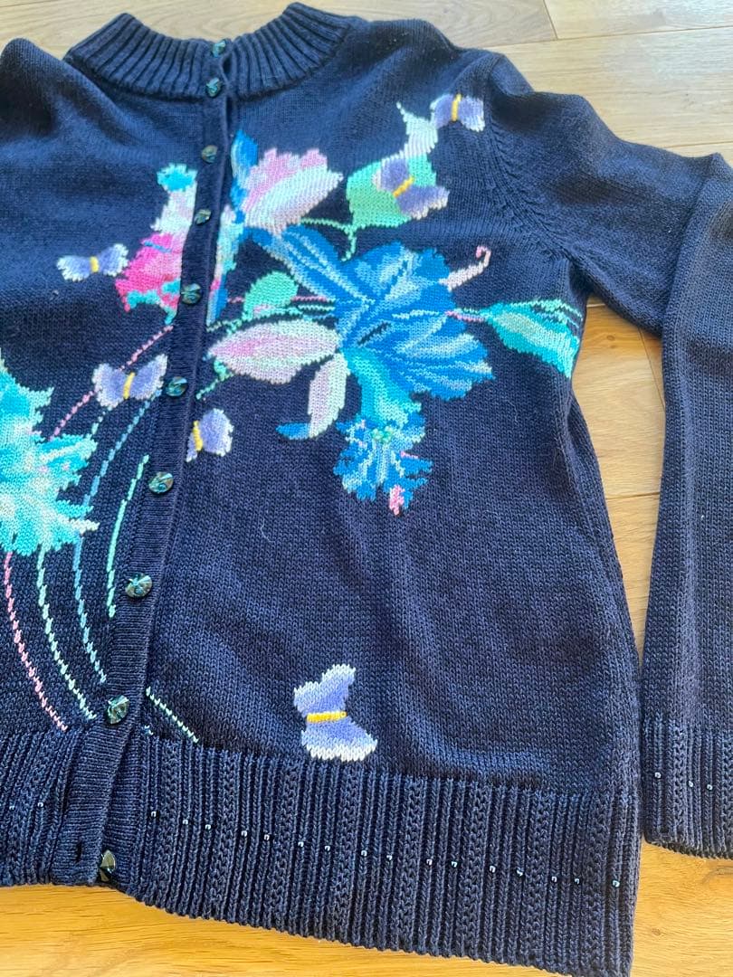 LEONARD 花柄刺繍 ネイビー カーディガン
