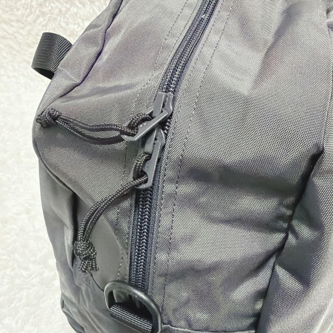未使用級 HUMAN MADE グレー ボストンバッグ