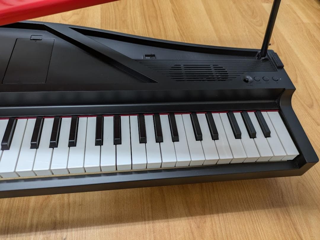 ＊お値下げ不可　KORG microPIANO　２０２１年製 ダンパーペダル付き