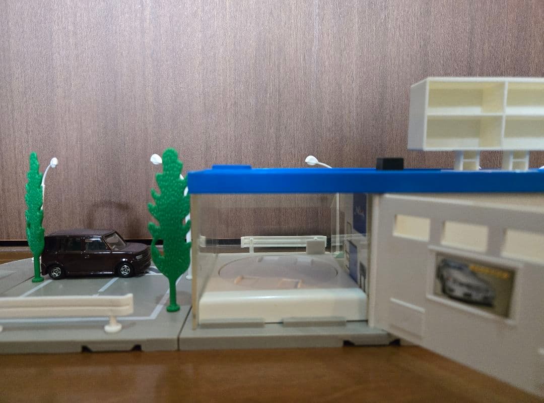 【美品】【廃盤品】トミカタウン　ネッツトヨタ