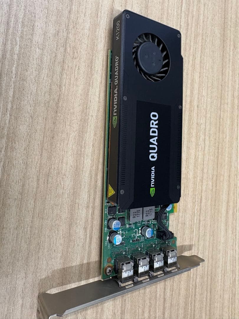 QUADRO グラフィックボード PCI Express
