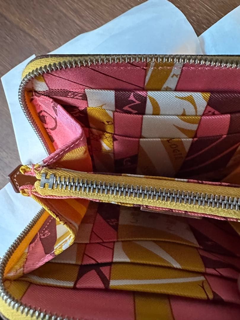 HERMES イエロー 二つ折り財布