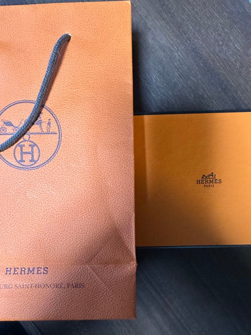 HERMES イエロー 二つ折り財布
