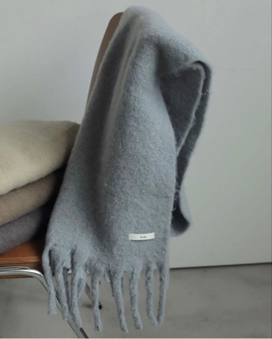 【新品】anuke アンヌークSoft Fringe Stole アイスブルー