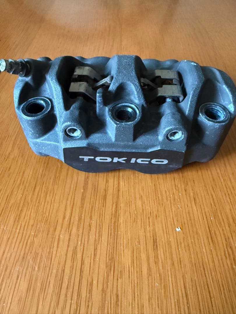 トキコ ラジアルキャリパー 左右セット