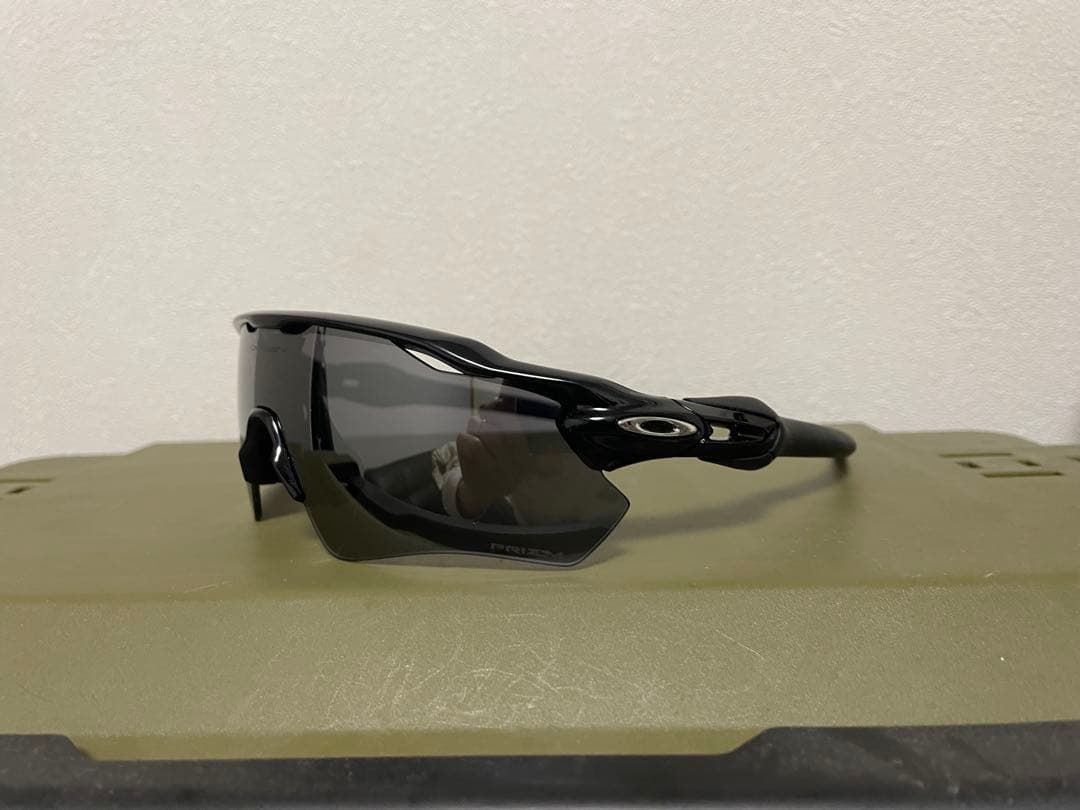 小太郎　Oakley Radar（ラーダー）　サングラス