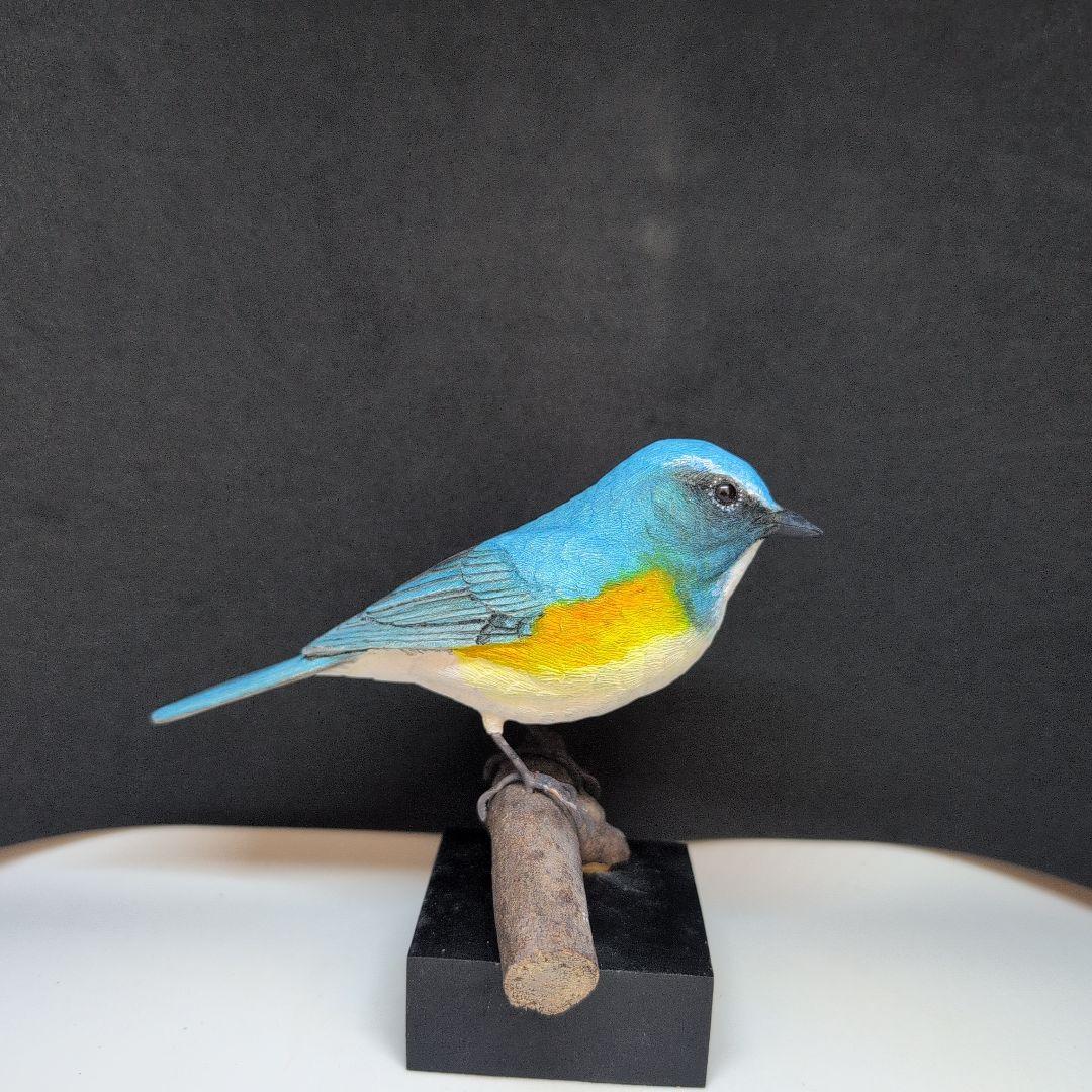 ルリビタキとウソ　木彫りの野鳥　 　　ありがとう358さま専用品