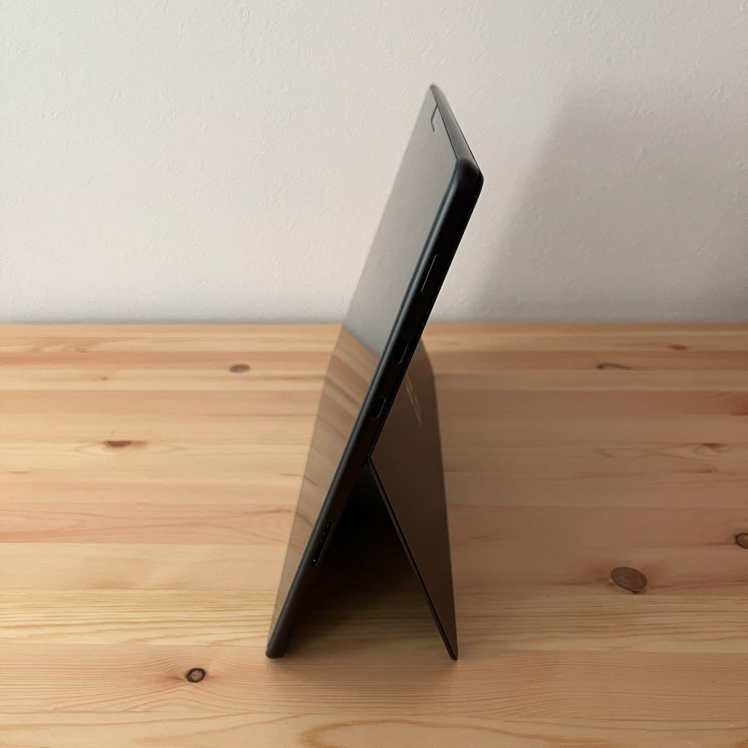 Windowsタブレット本体 Surface Pro8 i5 1145G7 8GB 512GB