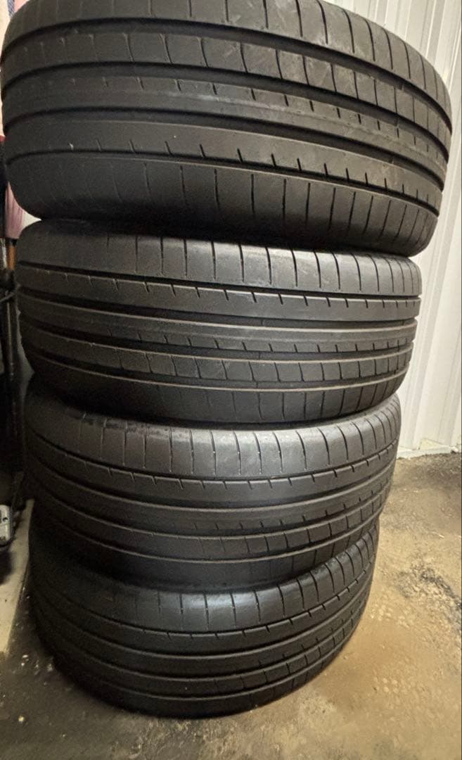 akakその1グッドイヤー イーグルF1 MO 255/45R20
