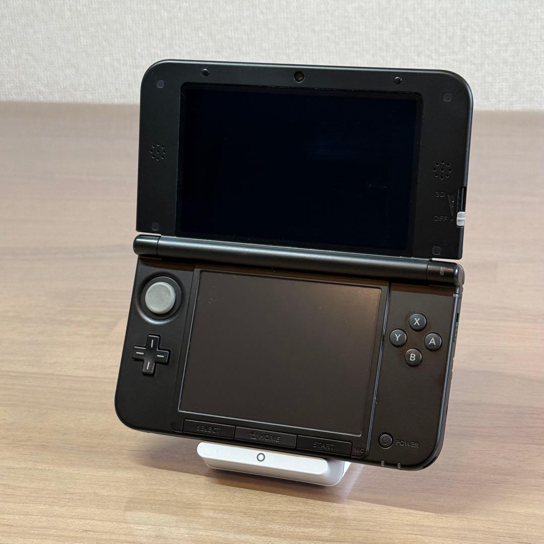 4-002 ニンテンドー3DS LL レッド×ブラック