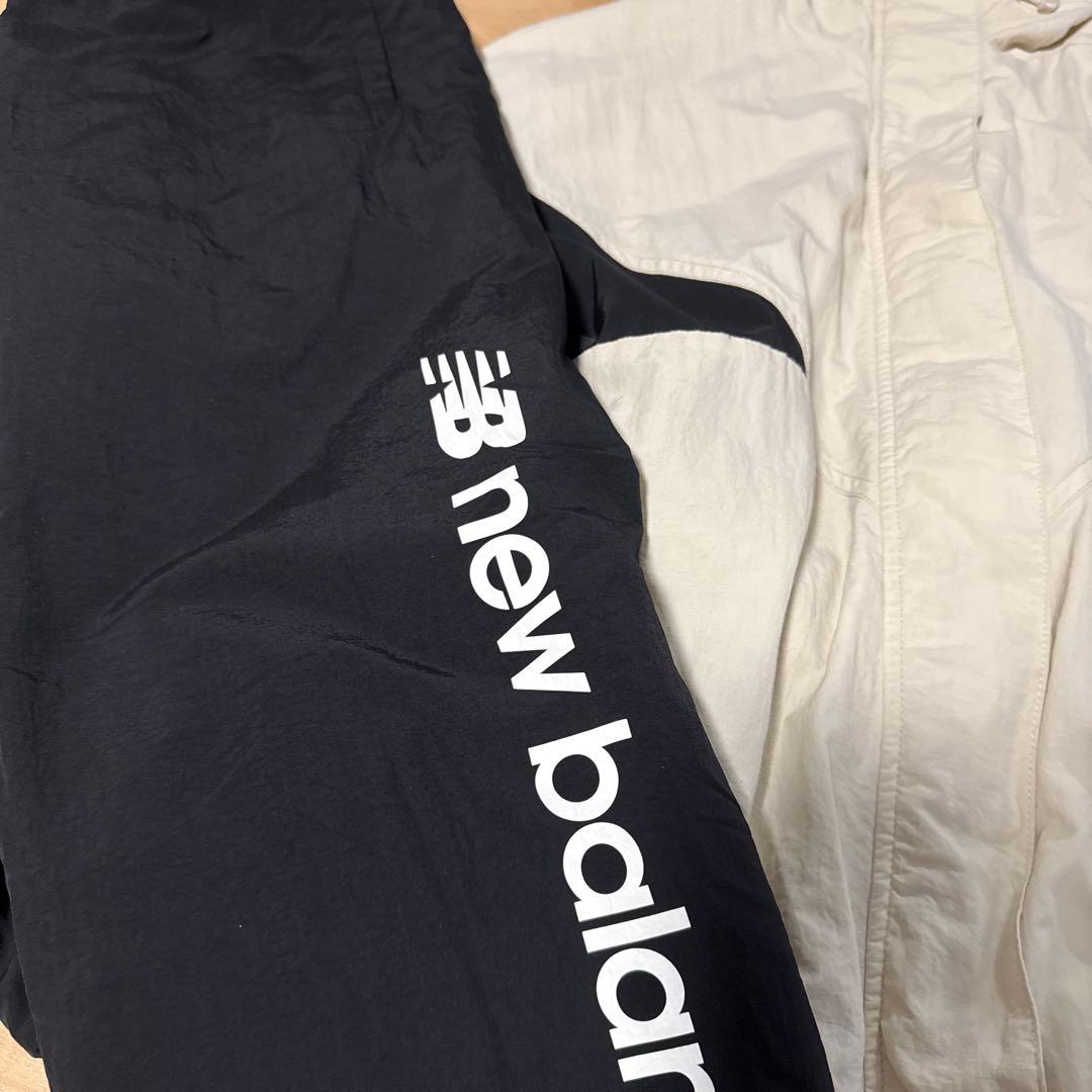 New Balance★モノトーン柄　シャカシャカ上下レディースセットアップ