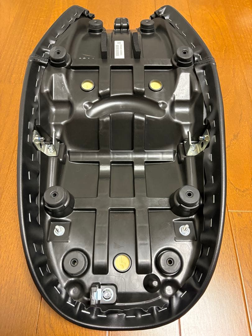 z900rs 純正シート