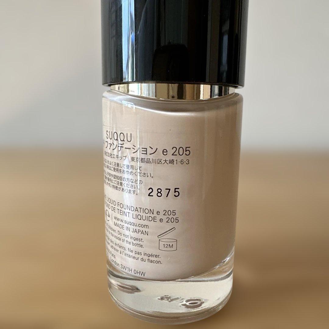 [美品]SUQQU ザ リクイド ファンデーションe 205(新製品）